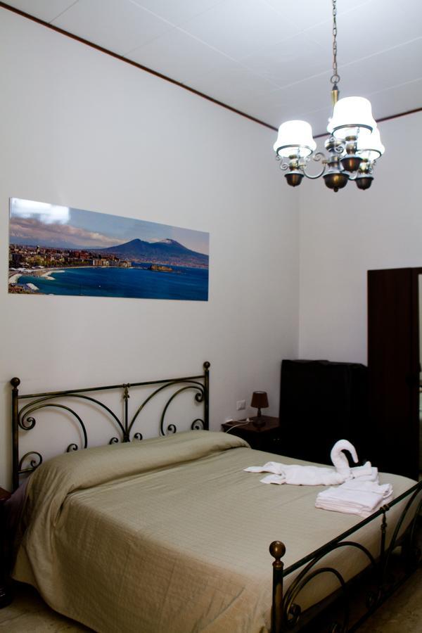 I Sorrisi Di Napoli Bed & Breakfast Екстериор снимка