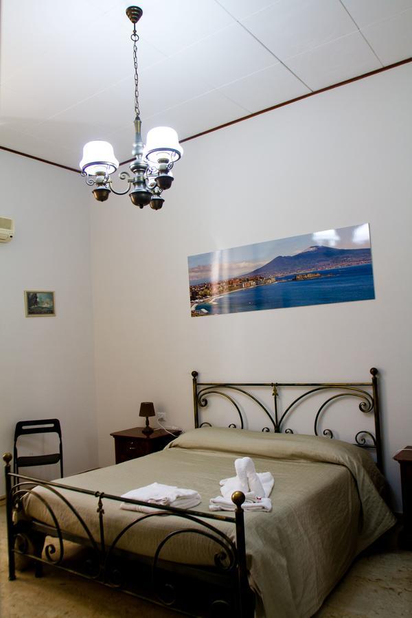 I Sorrisi Di Napoli Bed & Breakfast Екстериор снимка